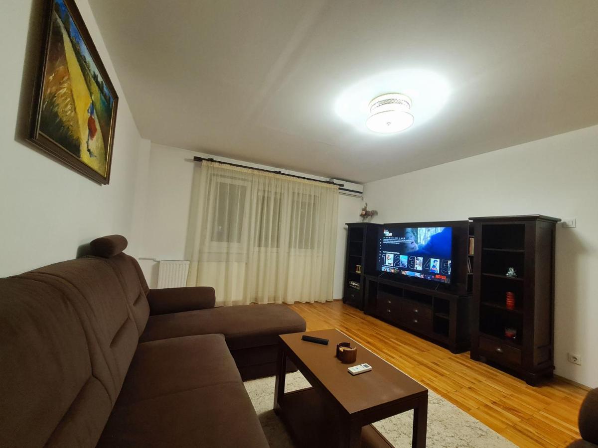 Clasic Apartment Nufarul ออราแด ภายนอก รูปภาพ